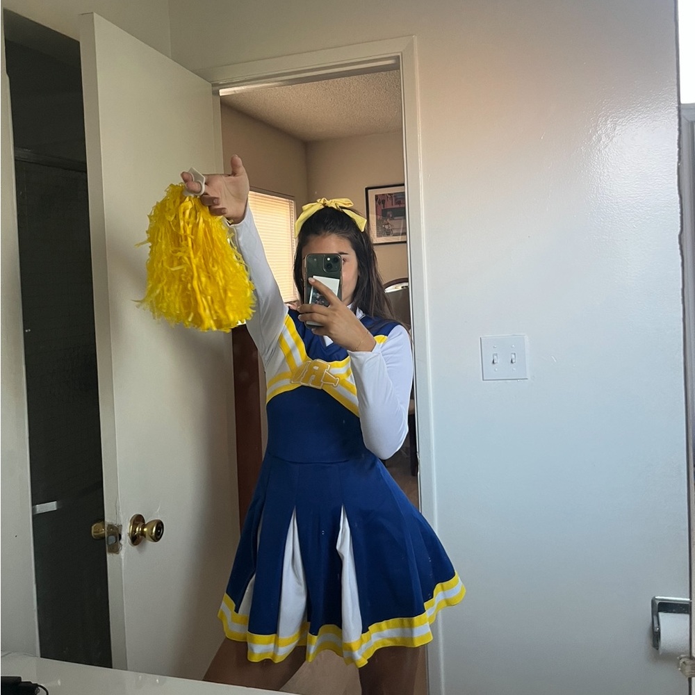 Cheerleader Veronica costume